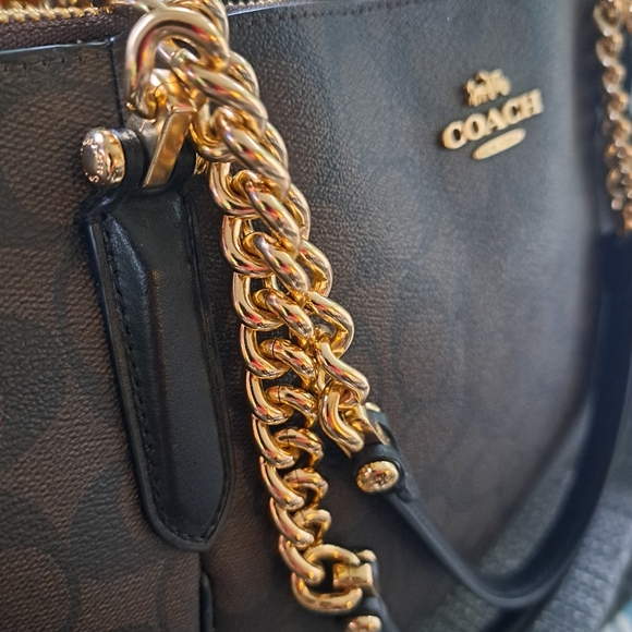 🎁 NEW COACH AVA SIGNATURE Shoulder Bag with Gold Chains/Hardware - Picture 3 of 14